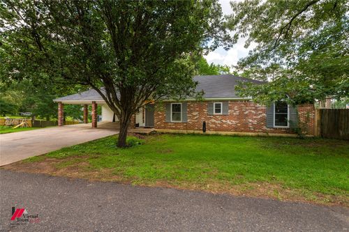 1605 Top Bluff Ln, Shreveport, LA, 71109-1801 | Card Image