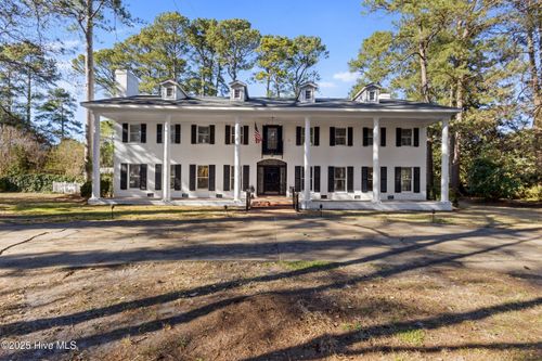 707 Curtis Rd, Warsaw, NC, 28398-2203 | Card Image