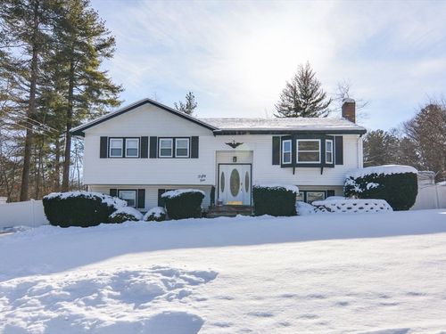51 Heritage Rd, Billerica, MA, 01821-1132 | Card Image