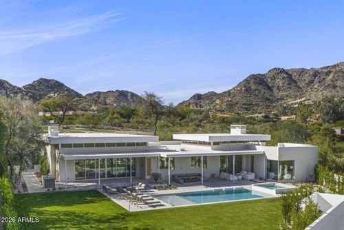 7201 N 47th St, Paradise Valley, AZ, 85253-2945 | Card Image