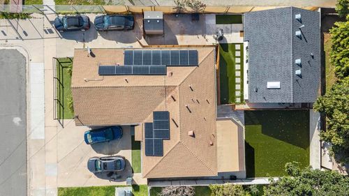 1096 Grove Ave, Imperial Beach, CA, 91932-3507 | Card Image