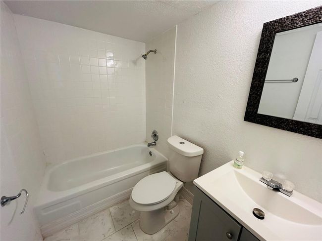 2751 - 2751 L B Mcleod Rd, Condo with 3 bedrooms, 2 bathrooms and null parking in ORLANDO FL | Image 9