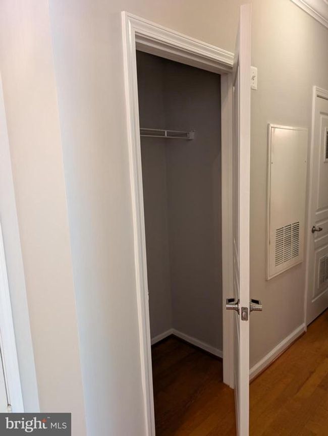 APT-340 - 12001 Market St, Condo with 2 bedrooms, 2 bathrooms and null parking in RESTON VA | Image 14