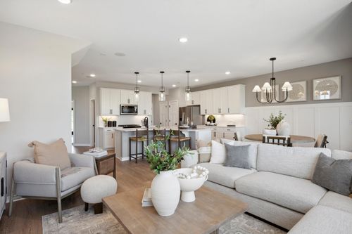 14988 Avondale Vw, Rosemount, MN, 55068-5587 | Card Image