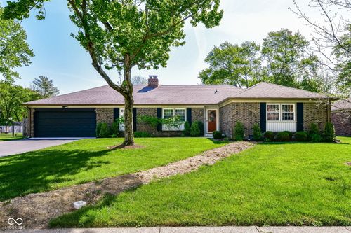 7321 Tousley Dr, Indianapolis, IN, 46256-2075 | Card Image