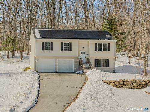 19 Moxley Rd, Uncasville, CT, 06382-2301 | Card Image
