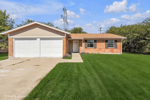 301 Buie Dr, Everman, TX, 76140-2904 | Card Image