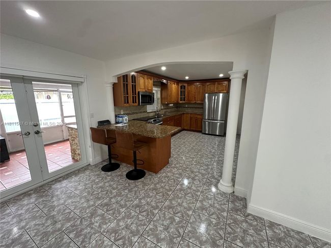 15640 - 15640 Sw 102 Nd Pl, House other with 3 bedrooms, 2 bathrooms and null parking in Miami FL | Image 5