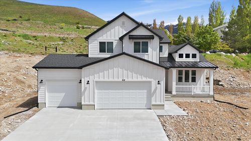 175-512 N 960 E, Hyde Park, UT, 84318-3268 | Card Image