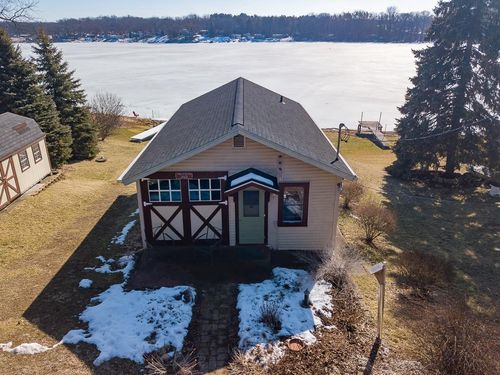 3112 E Edgewater St, Milton, WI, 53563-8909 | Card Image