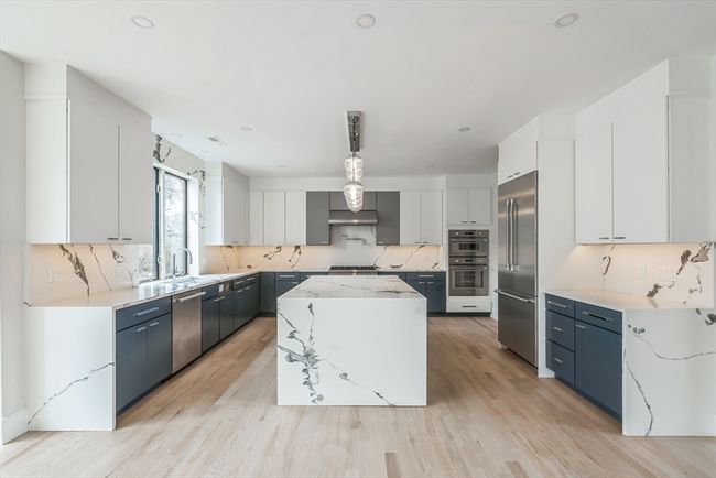 6 Back Shore Pl, House other with 6 bedrooms, 7 bathrooms and 5 parking in Gloucester MA | Image 7
