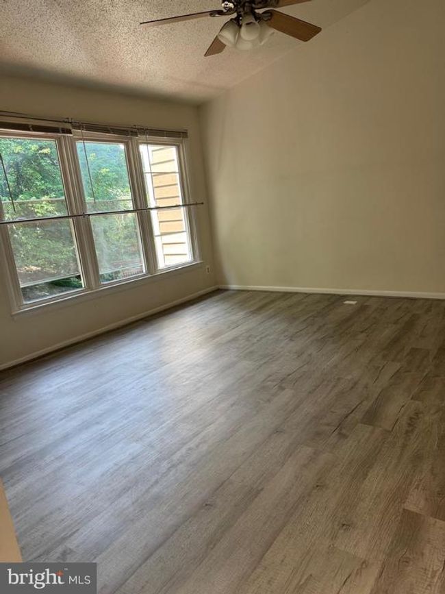 1631 Oak Spring Way, Townhouse with 3 bedrooms, 4 bathrooms and null parking in RESTON VA | Image 12