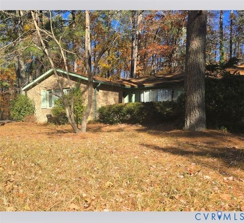 1801 Tudor Ln, Petersburg, VA, 23805-1108 | Card Image