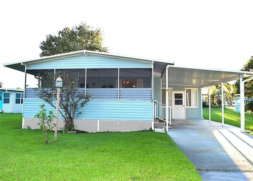 712 Whippoorwill Ln, OSTEEN, FL, 32764-8526 | Card Image