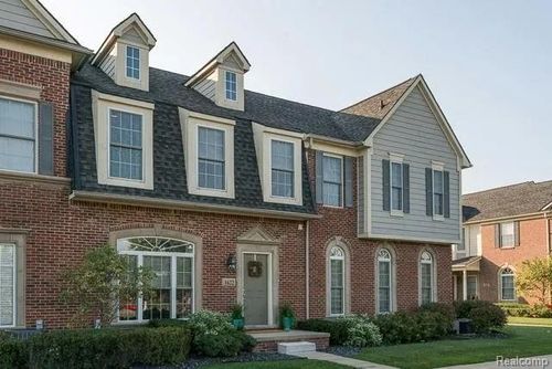 1622 Commodore Cir, Canton, MI, 48187-6641 | Card Image