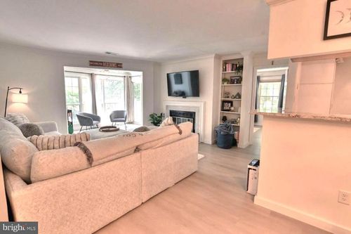 unit-c-2220 Springwood Dr, RESTON, VA, 20191-2373 | Card Image