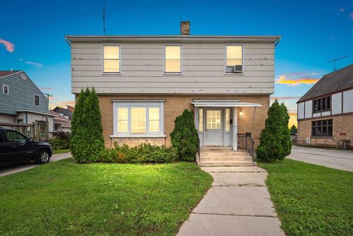800 4th Street, Algoma, WI, 54201 | Card Image