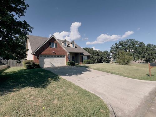 1012 Morning Glory Ln, Seminole, OK, 74868-3531 | Card Image