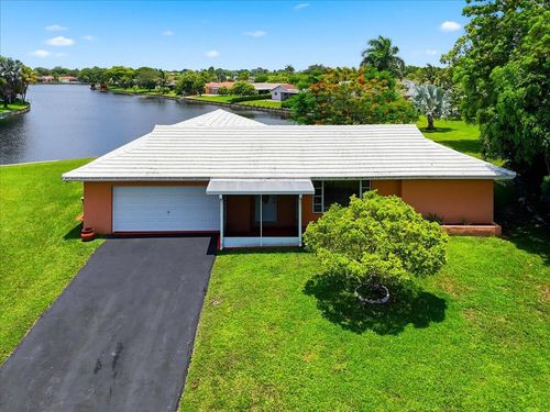 9401 Nw 70 Place, Tamarac, FL, 33321 | Card Image