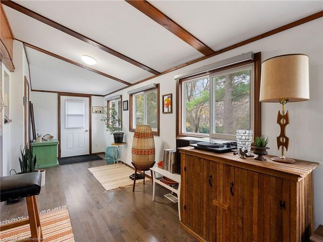 63 Beckett St, House other with 2 bedrooms, 1 bathrooms and 4 parking in Vittoria ON | Image 9
