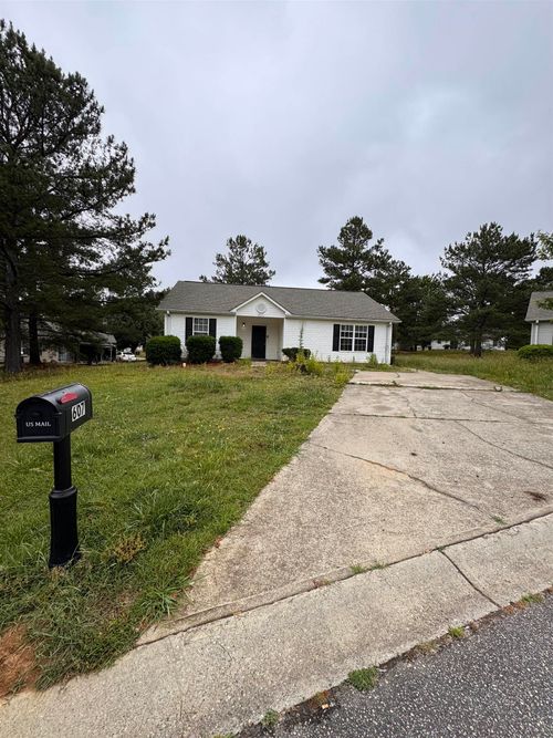 607 Basil Ct, Spartanburg, SC, 29301-3778 | Card Image