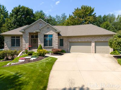 7399 Whistlewood Drive Sw, House other with 3 bedrooms, 2 bathrooms and null parking in Byron Center MI | Image 1