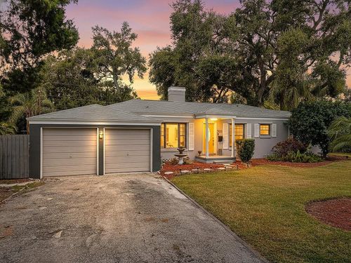 329 57th Ave S, ST PETERSBURG, FL, 33705-5330 | Card Image