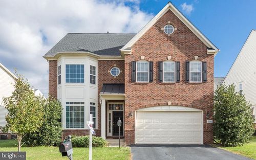 46046 Earle Wallace Cir, Sterling, VA, 20166-4370 | Card Image