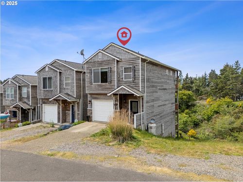 280 Hillsdale St W, Tillamook, OR, 97141-9806 | Card Image