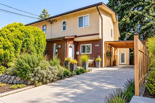 2829 Powers Lane, Langford, BC, V9B4Y3 | Card Image