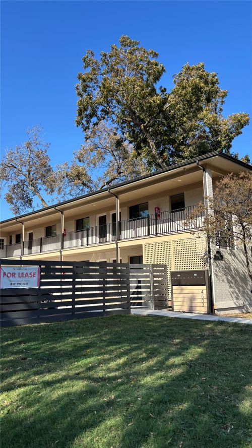 8-4603 Junius St, Dallas, TX, 75246-1073 | Card Image