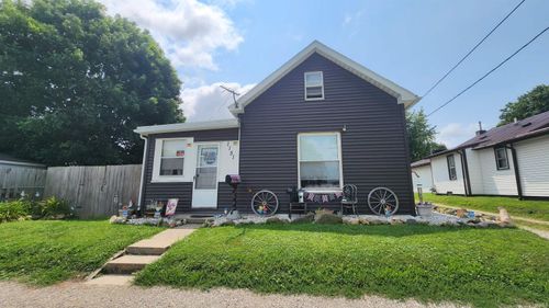 1151 E Ohio St, Frankfort, IN, 46041-2129 | Card Image