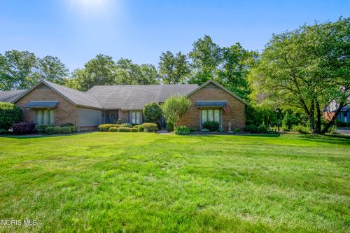 36 Wolf Ridge Dr, Holland, OH, 43528-9465 | Card Image