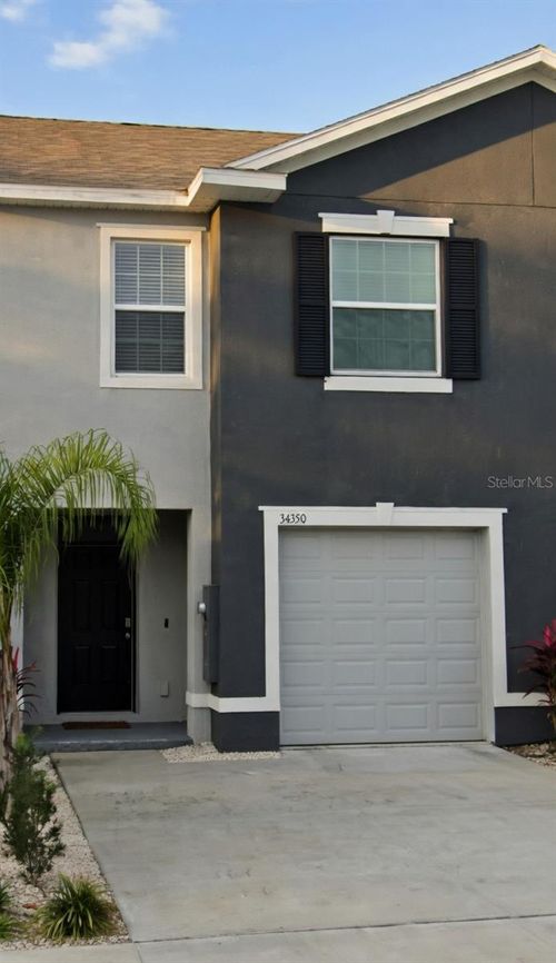 34350 Redwood Dawn Ln, WESLEY CHAPEL, FL, 33543-7344 | Card Image