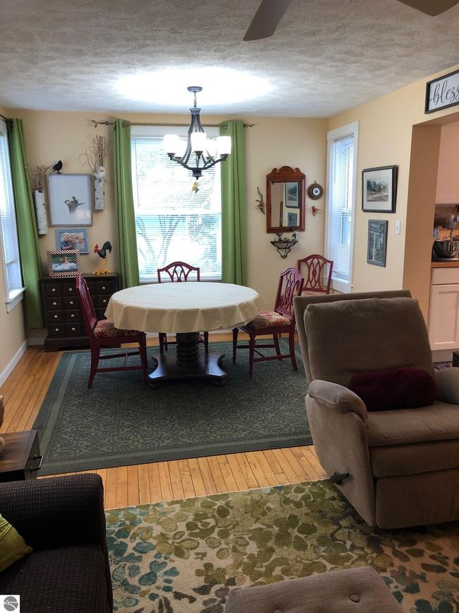 609 Cedar St, House other with 2 bedrooms, 2 bathrooms and null parking in Elk Rapids MI | Image 11
