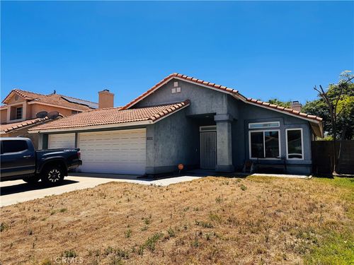 1899 Harbor Dr, Hemet, CA, 92545-9012 | Card Image
