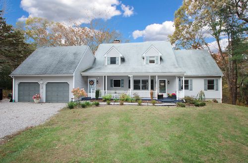 821 Essex Rd, Westbrook, CT, 06498-1509 | Card Image