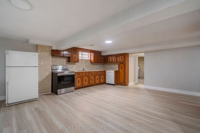 296 Clifton Downs Rd, House other with 3 bedrooms, 2 bathrooms and 4 parking in Hamilton ON | Image 27