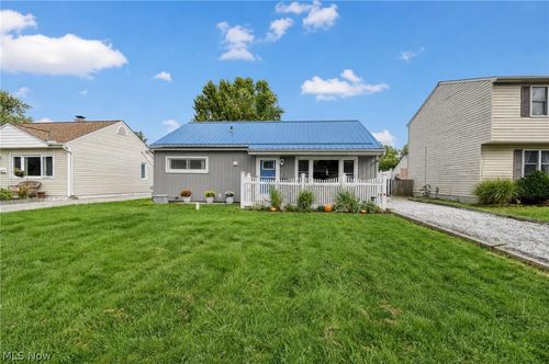 4743 Orchard Rd, Mentor, OH, 44060-1112 | Card Image