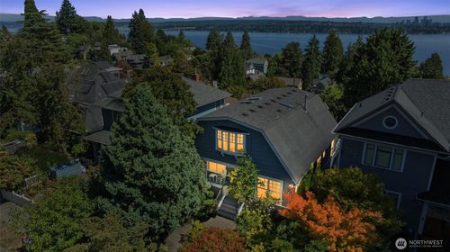 1612 37th Avenue, Seattle, WA, 98122 | Card Image