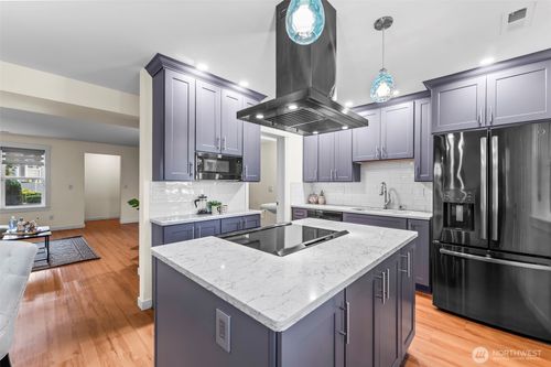 10927 62nd Street E, Puyallup, WA, 98372 | Card Image