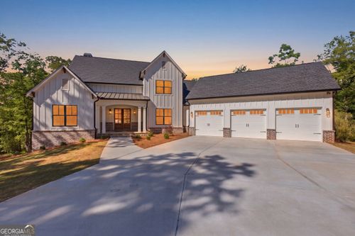 110 Fall Pippin Ct, Clarkesville, GA, 30523-8407 | Card Image