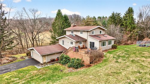 7750 North Rd, Victor, NY, 14564-9135 | Card Image