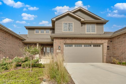 8918 Buffington Breakwater Dr, Frankfort, IL, 60423-1845 | Card Image
