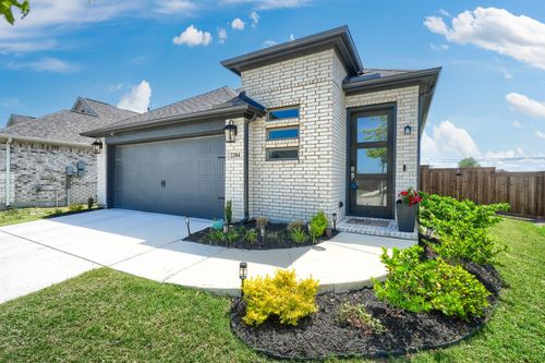 2204 Rothbury Dr, Forney, TX, 75126-3694 | Card Image