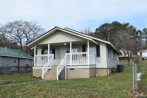 1816 Obrig Avenue, Guntersville, AL, 35976 | Card Image