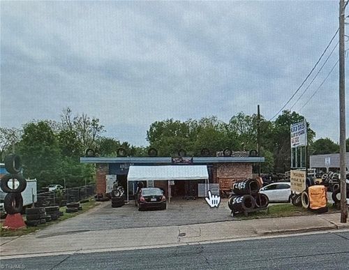 1222 S Main St, High Point, NC, 27260-7524 | Card Image