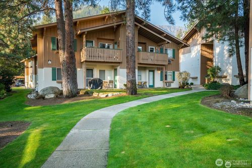 apt-c1-525 Alpine Pl, Leavenworth, WA, 98826-9386 | Card Image