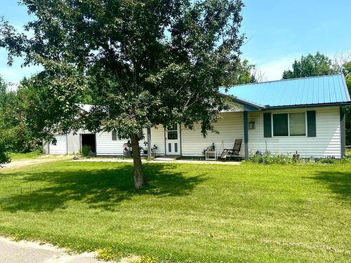 440 S Cedar St, Hill City, MN, 55748 | Card Image