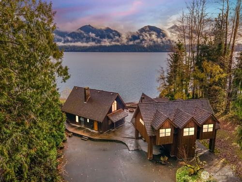 52 Lakeview Dr, Amanda Park, WA, 98526-9713 | Card Image